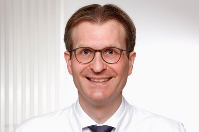 Priv.-Doz. Dr. med. Hans-Jörg Hippe